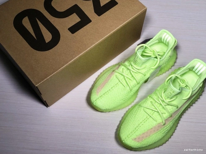 Yeezy Glow V2 Dark the EG5293 Boost 350 Adidas in 0810